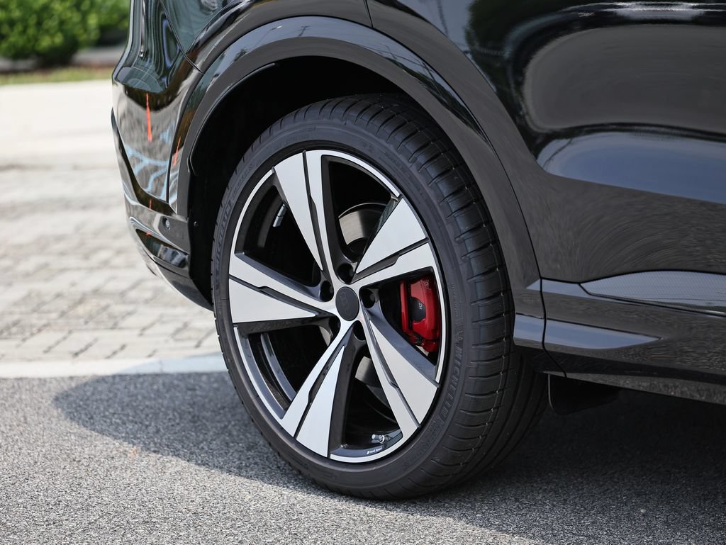 New 2026 Audi SQ5 Prestige AWD/4WD image 6