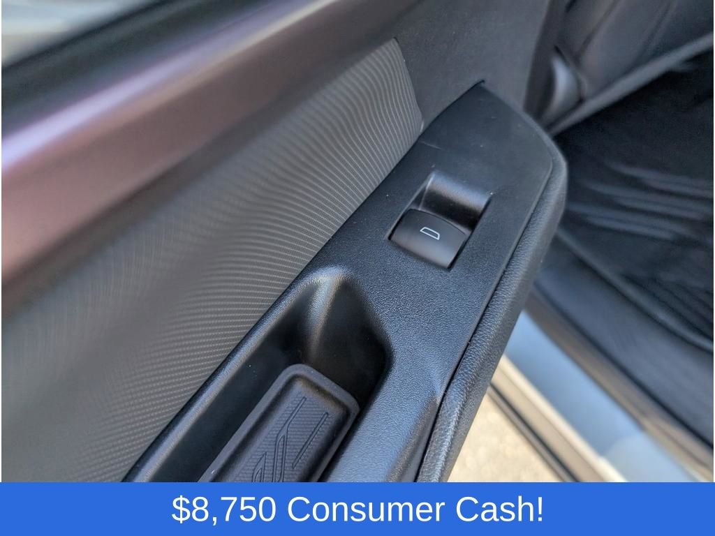 New 2026 Chevrolet Equinox EV RS image 11