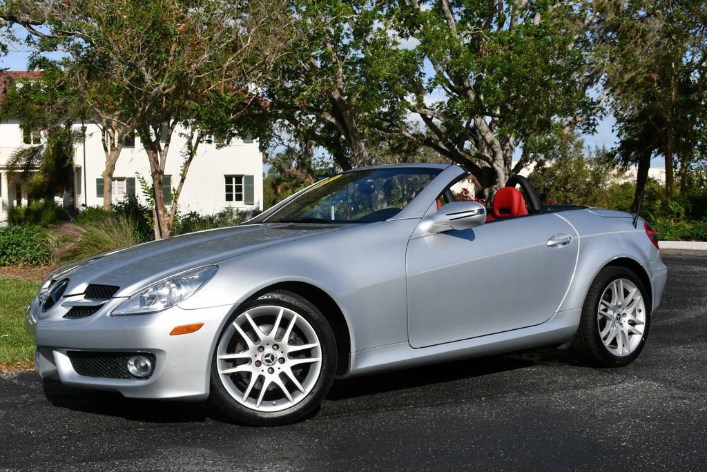Used 2009 Mercedes-Benz SLK 300 image 18
