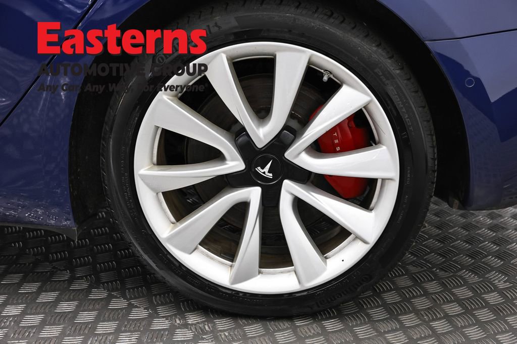 Used 2018 Tesla Model 3 Performance image 28