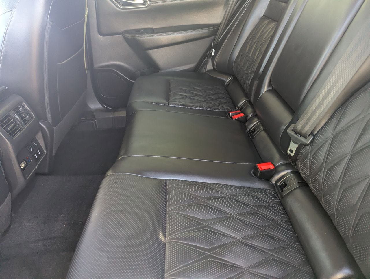 Certified 2024 Nissan Rogue Platinum w/ Platinum Premium Package image 17