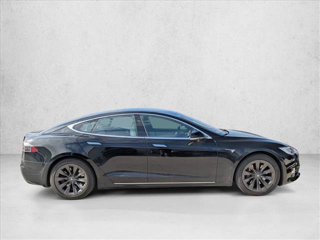 Used 2020 Tesla Model S Long Range Plus image 4