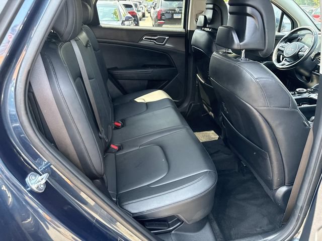 Used 2023 Kia Sportage EX AWD/4WD image 11