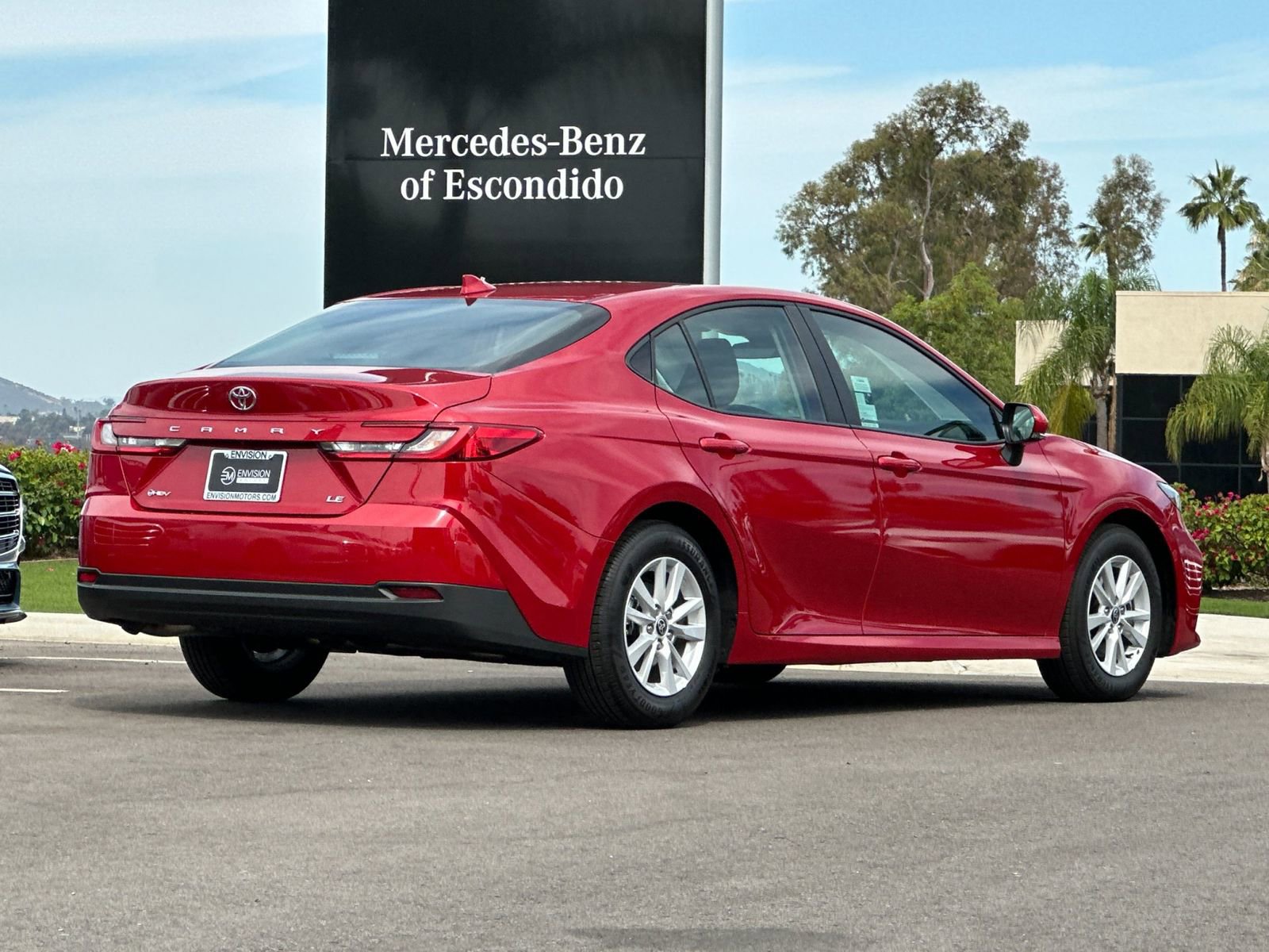 Used 2026 Toyota Camry LE image 3