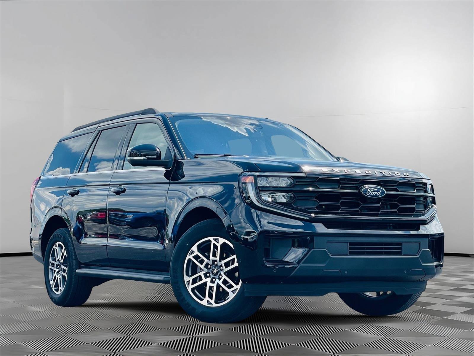 Certified 2025 Ford Expedition Active RWD video 1