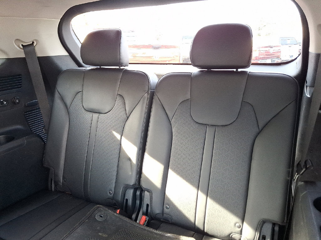 Used 2022 Kia Sorento S AWD/4WD image 11