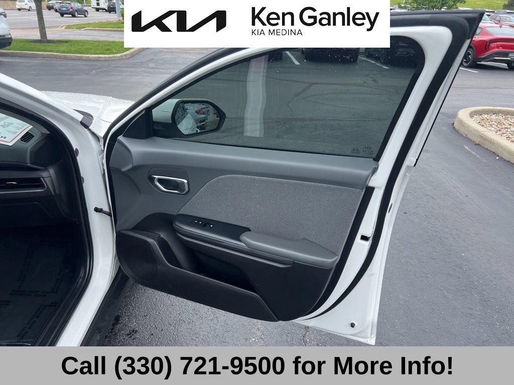 Certified 2025 Kia K4 EX FWD image 55