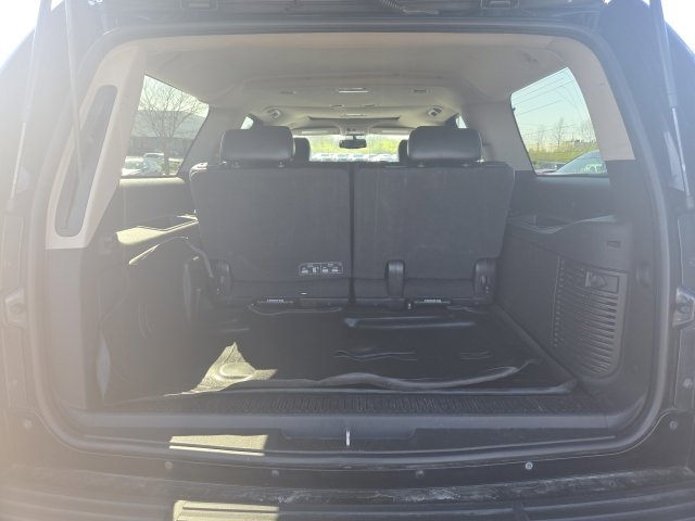 Used 2012 GMC Yukon XL SLT w/ SLT-2 Equipment Package image 11