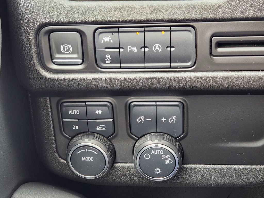 Used 2024 Chevrolet Tahoe LT image 11