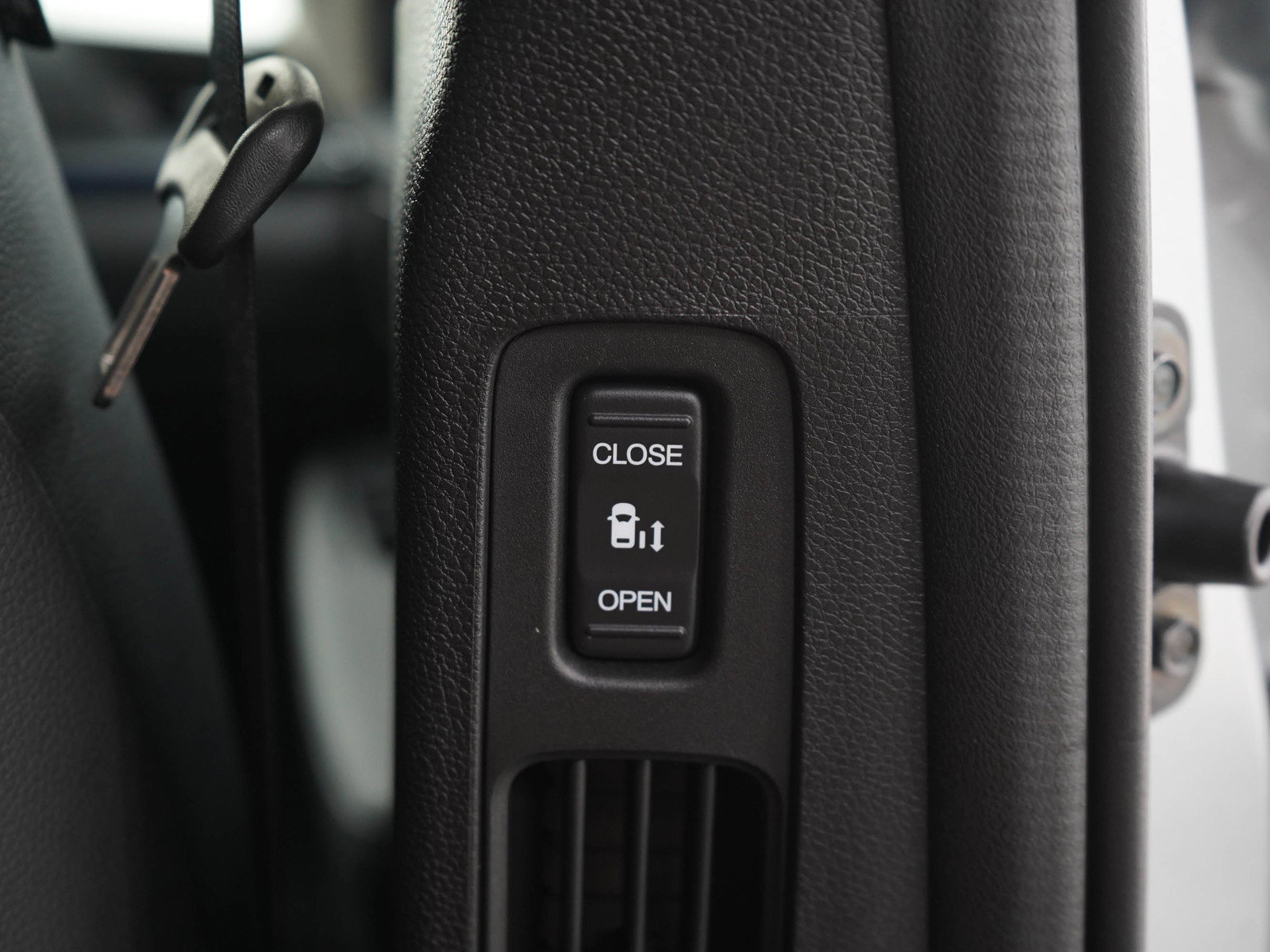 Used 2026 Honda Odyssey Elite image 19