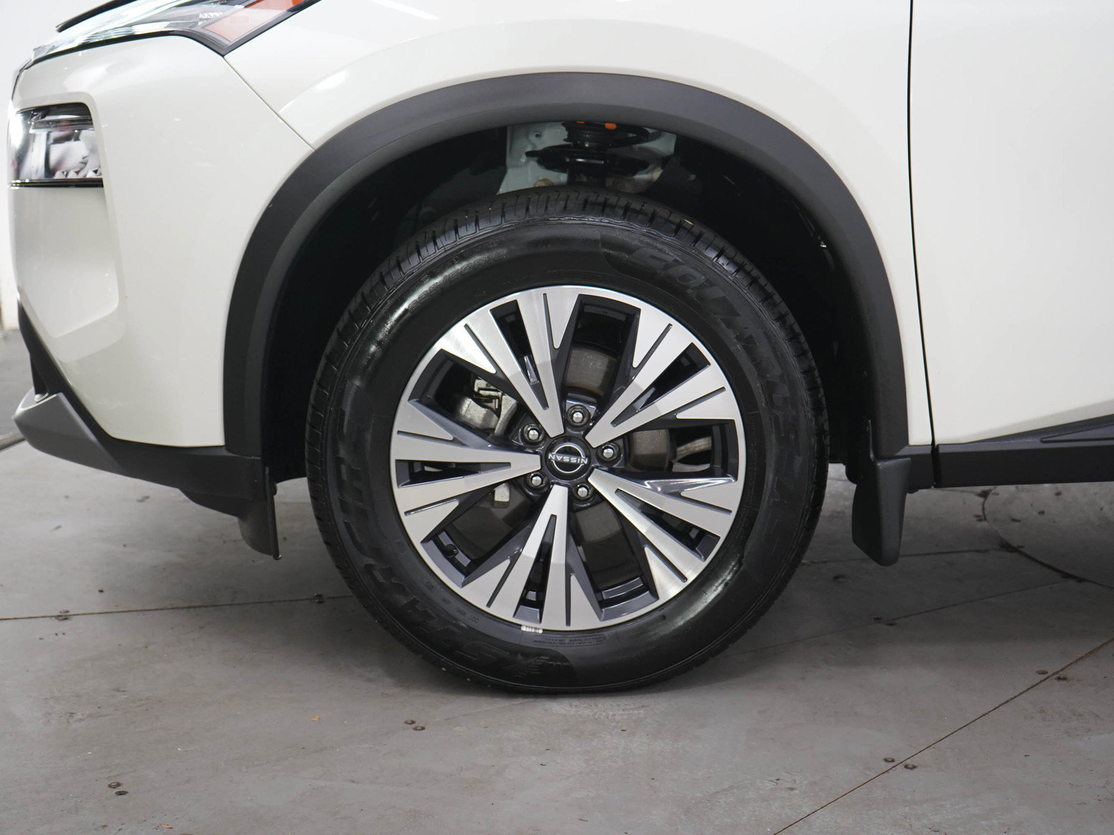 Used 2023 Nissan Rogue SV w/ SV Premium B Package AWD/4WD image 30