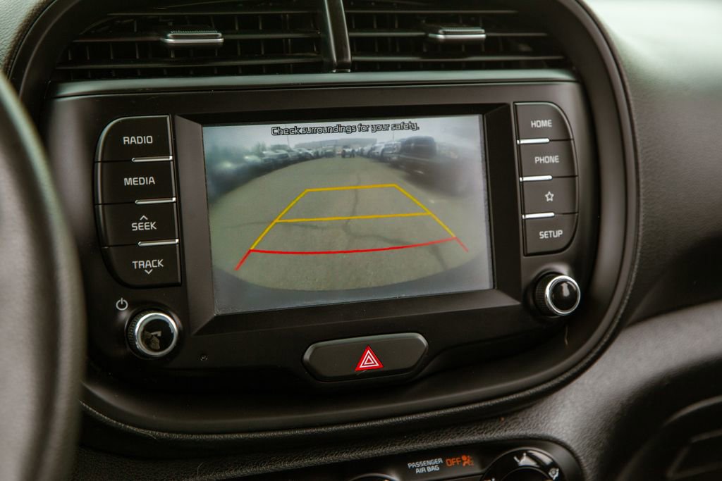 Used 2021 Kia Soul LX FWD image 16