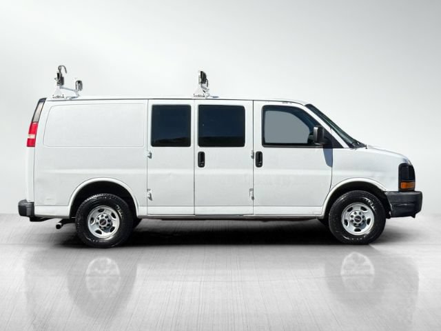 Used 2013 GMC Savana 3500 RWD image 3