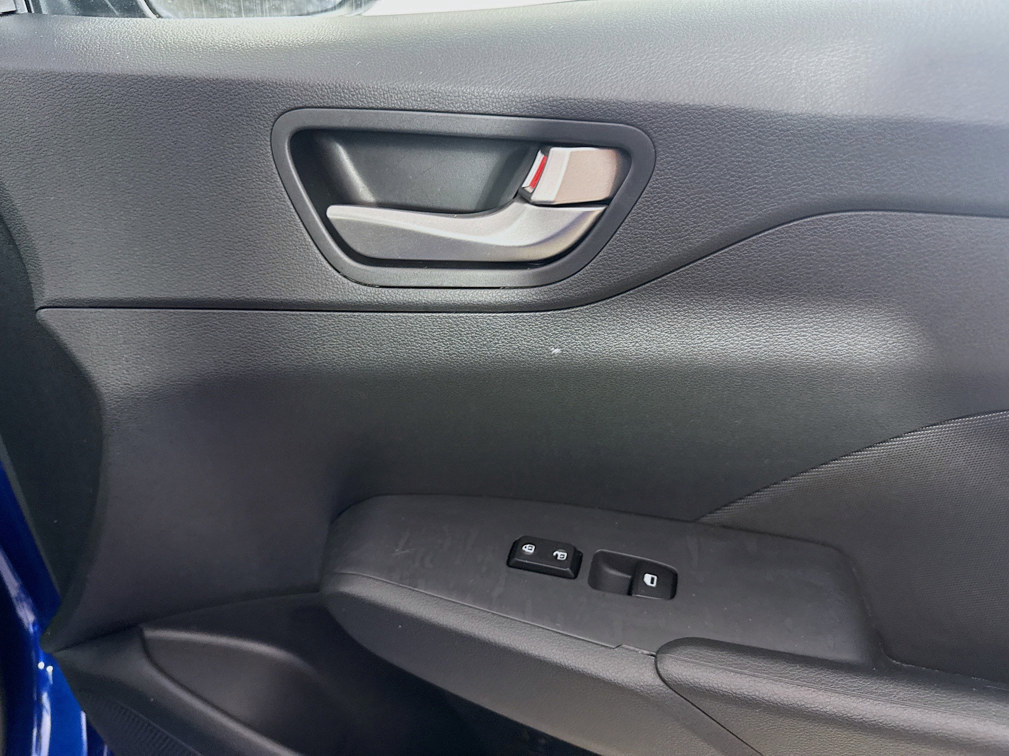 Used 2022 Hyundai Accent SE image 30