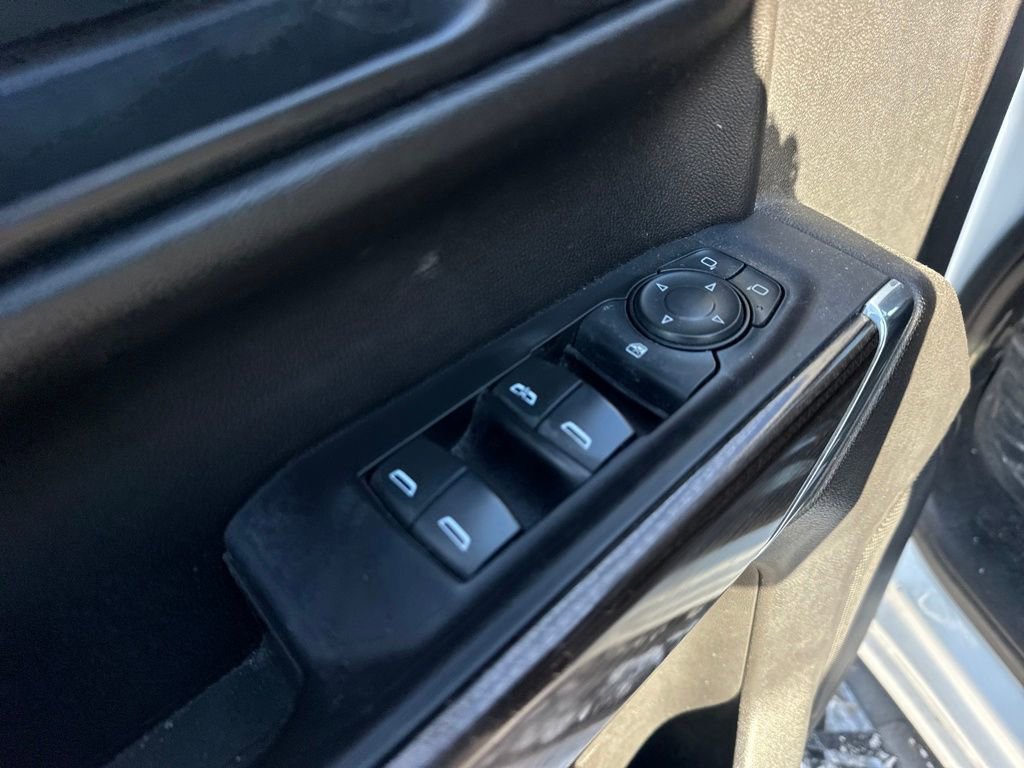 Used 2021 Chevrolet Silverado 1500 RST image 13