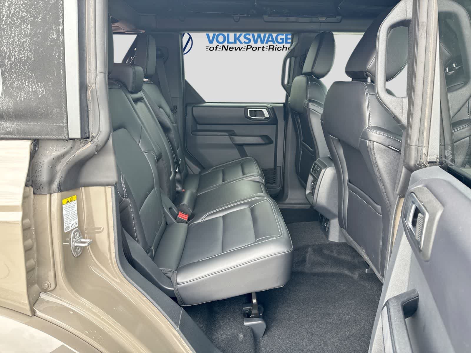 Used 2025 Ford Bronco Outer Banks AWD/4WD image 27