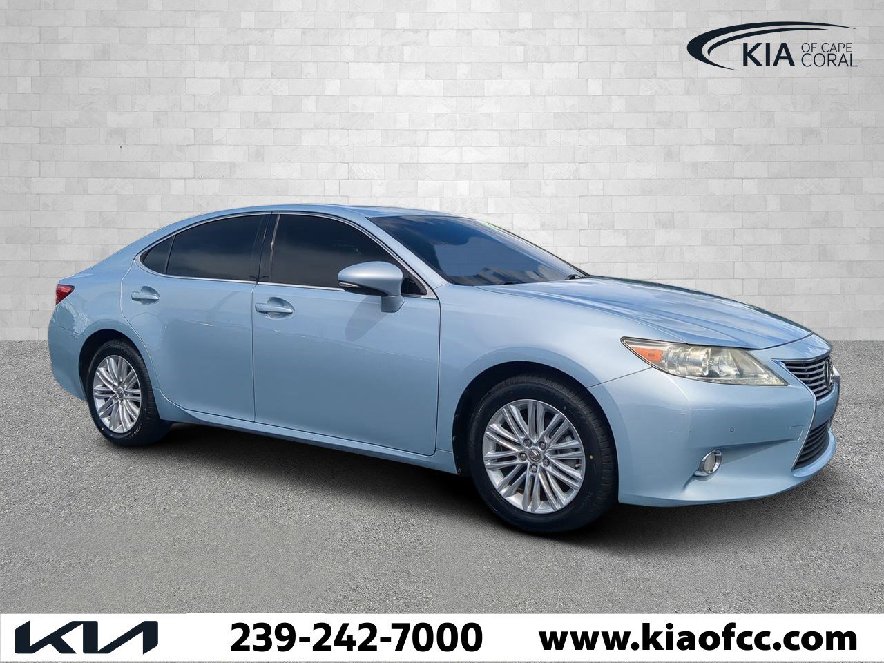 Used 2013 Lexus ES 350 w/ Luxury Pkg