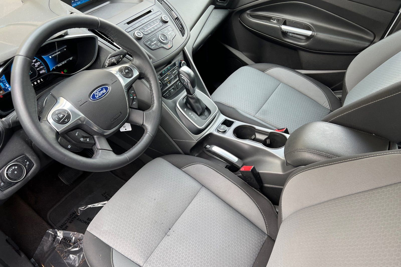 Used 2018 Ford C-MAX SE image 10