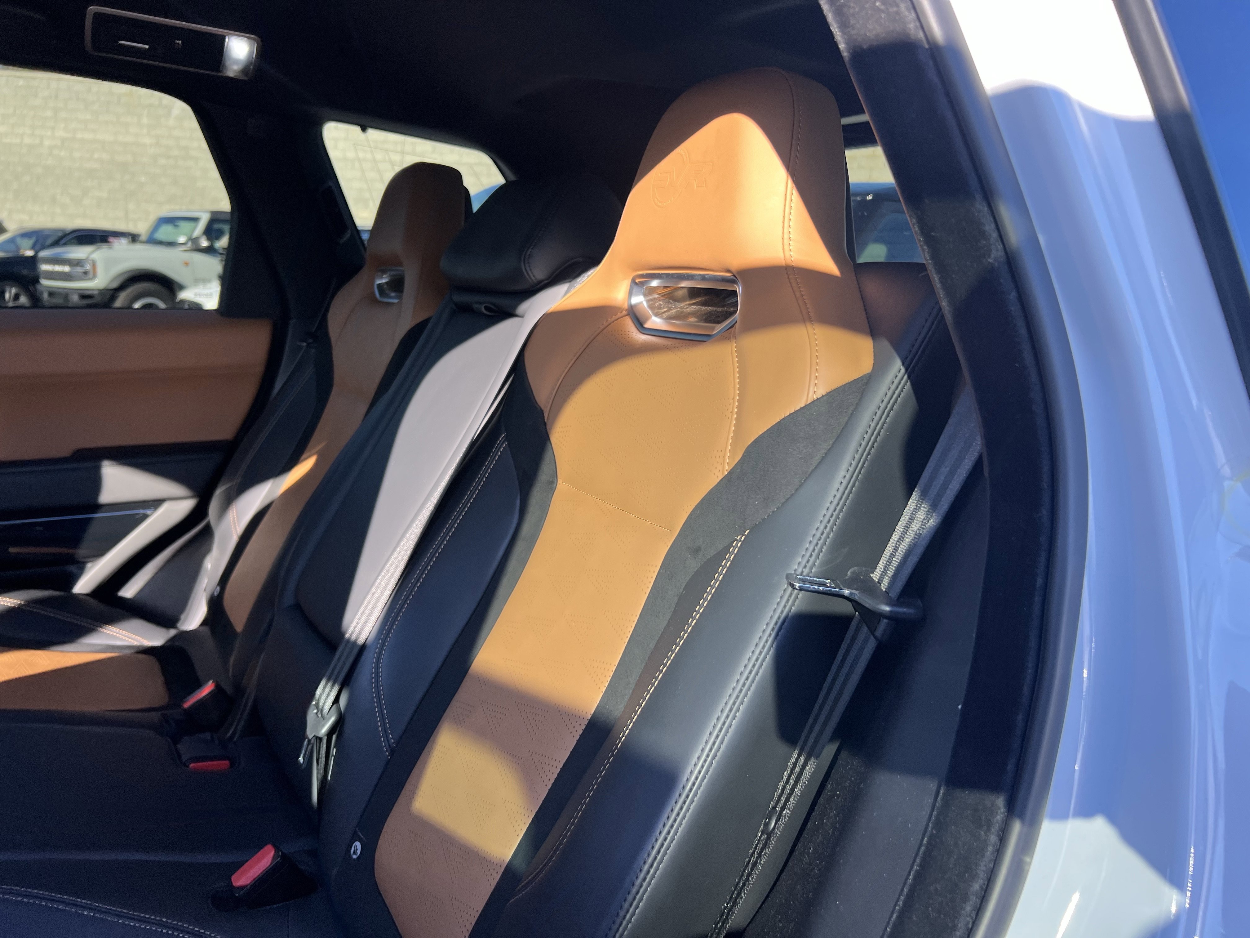 Certified 2022 Land Rover Range Rover Sport SVR image 32