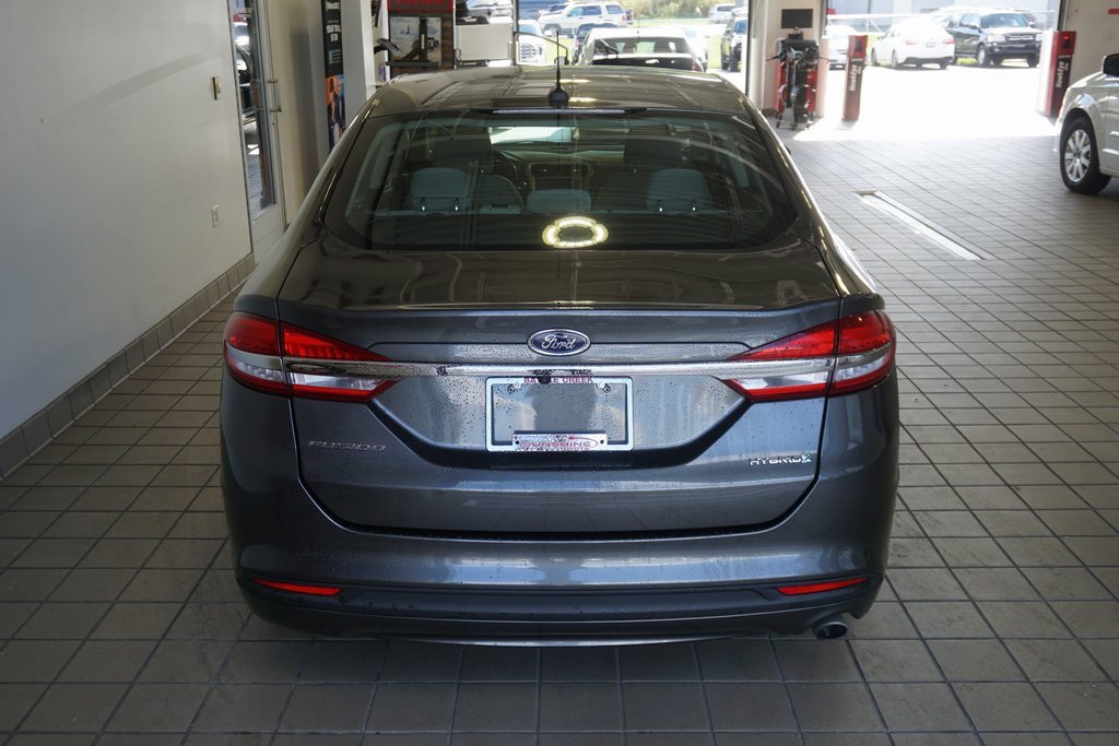 Used 2017 Ford Fusion S image 13