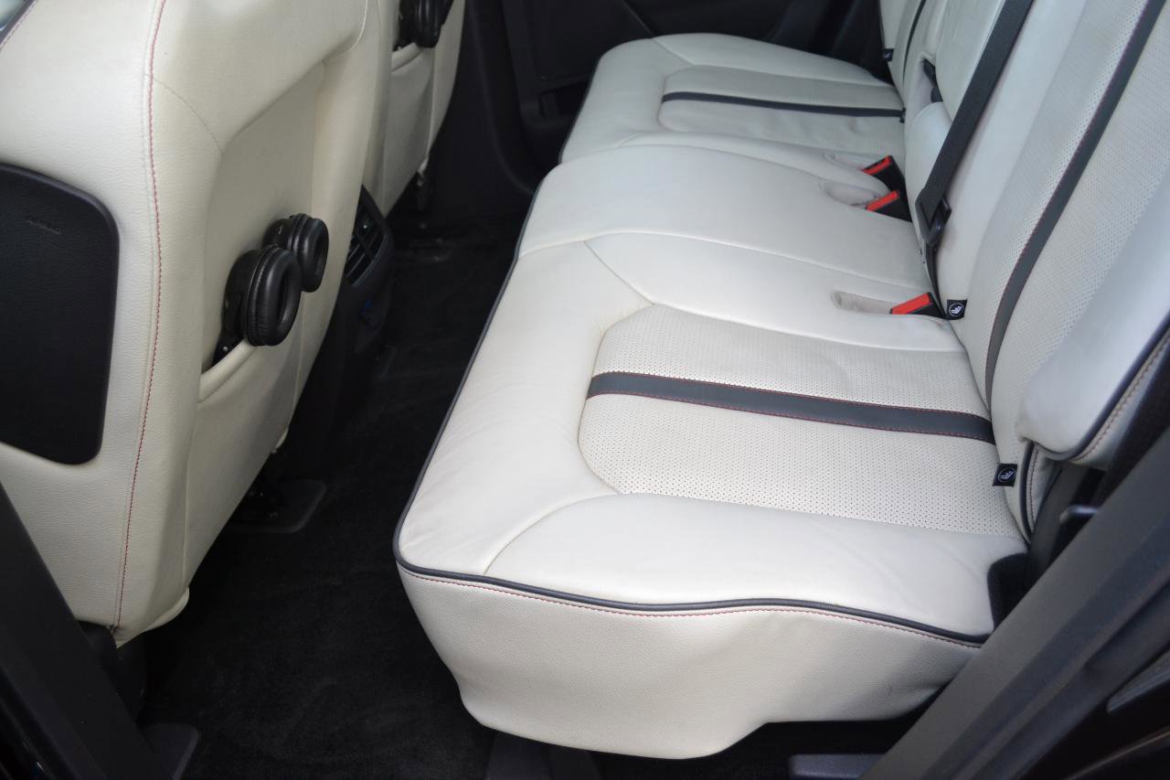 Used 2015 Lincoln MKX AWD w/ Equipment Group 102A image 46