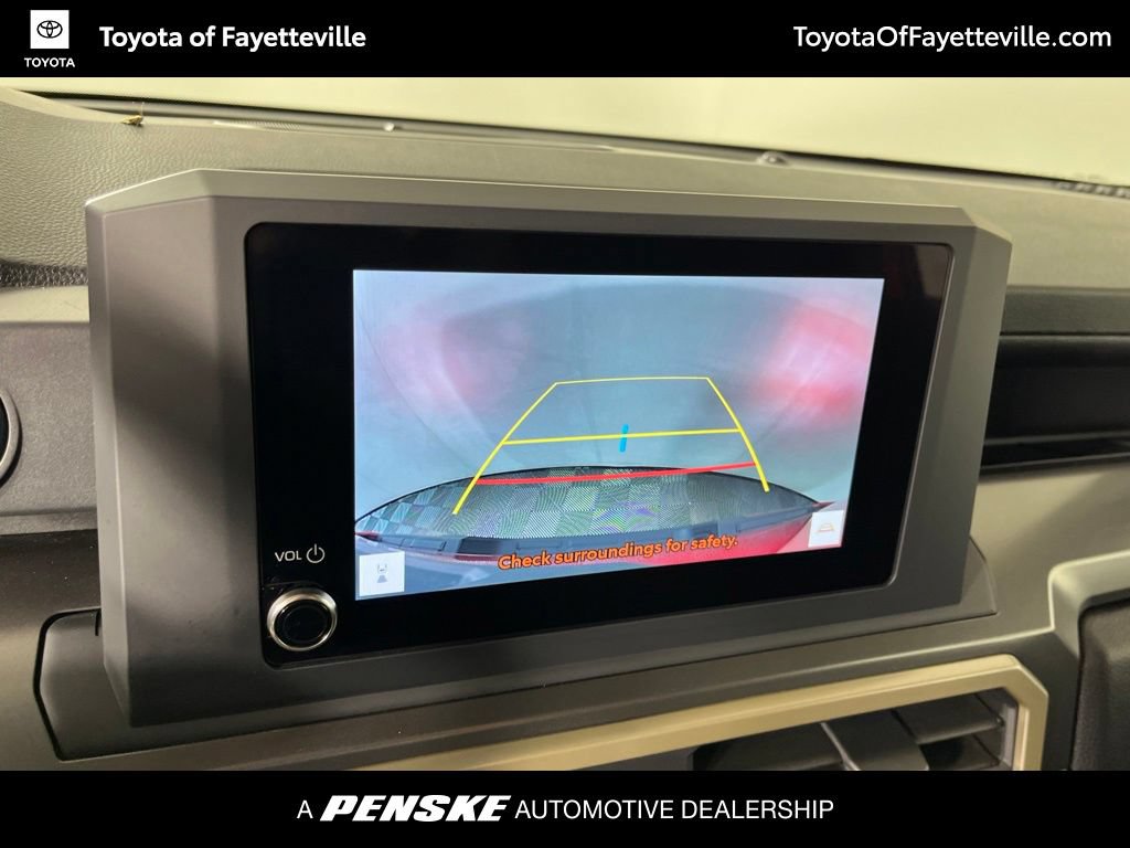 Used 2025 Toyota Tacoma SR5 AWD/4WD image 30