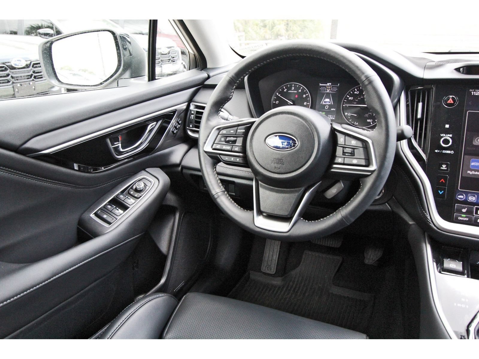 Certified 2025 Subaru Outback Limited AWD/4WD image 8