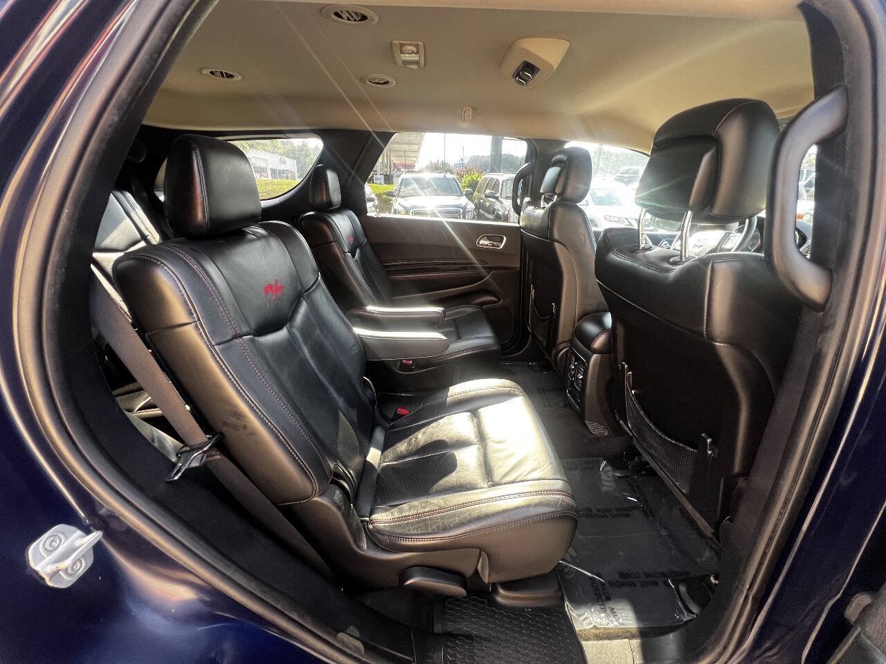 Used 2012 Dodge Durango R/T w/ Leather Interior Group RWD image 12