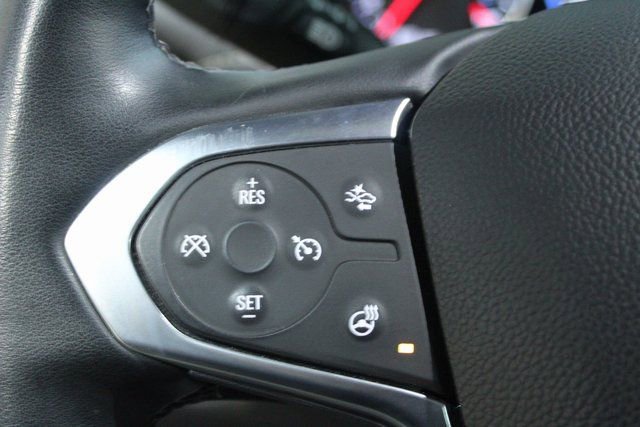 Used 2023 Chevrolet Traverse Premier image 16