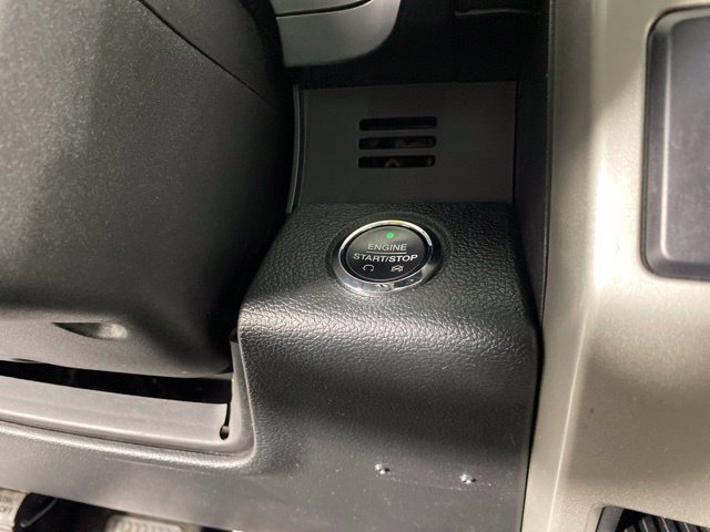 Used 2015 Ford F150 Lariat w/ Equipment Group 502A Luxury AWD/4WD image 26