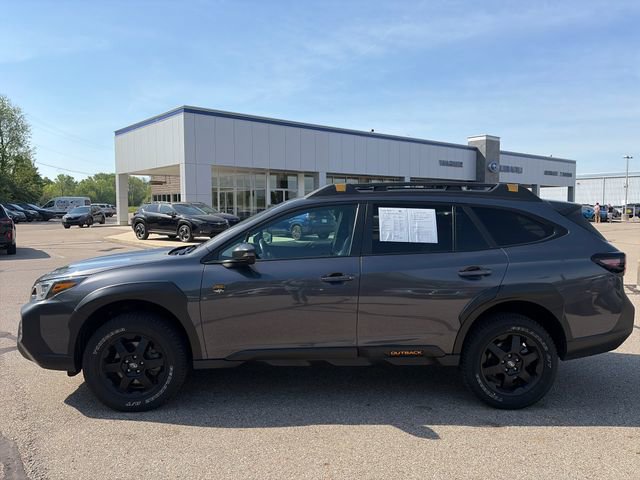 Used 2024 Subaru Outback Wilderness AWD/4WD image 4