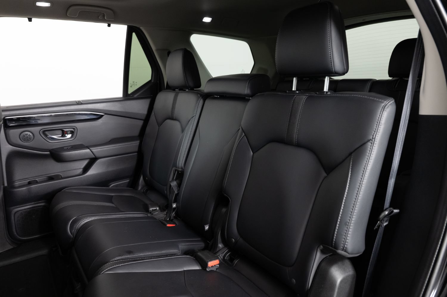 Used 2023 Honda Pilot Touring image 17
