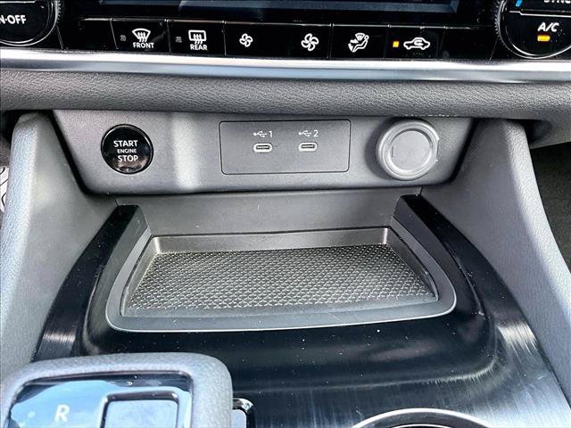 Used 2025 Nissan Rogue SV AWD/4WD image 25