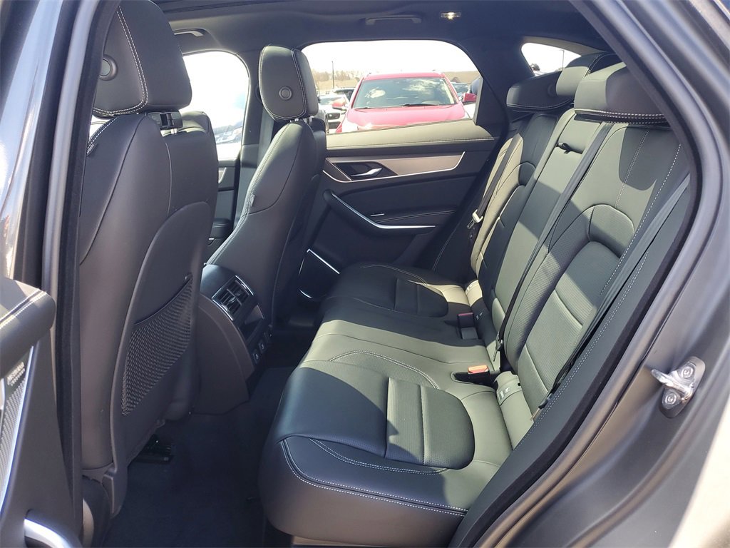 New 2025 Jaguar F-PACE R-Dynamic S image 30