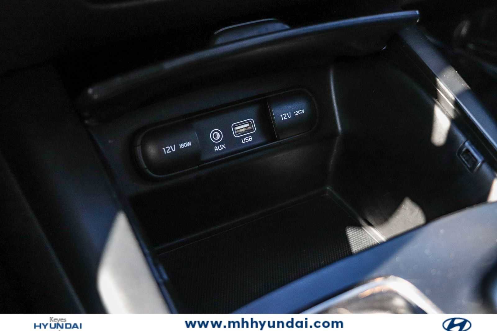 Used 2019 Kia Sorento LX FWD image 23