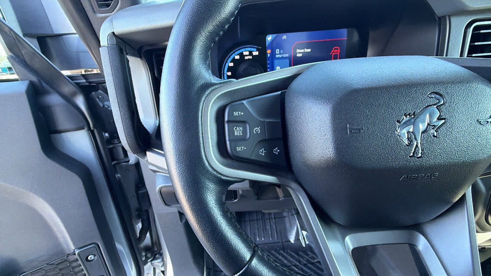 Used 2023 Ford Bronco Big Bend image 19