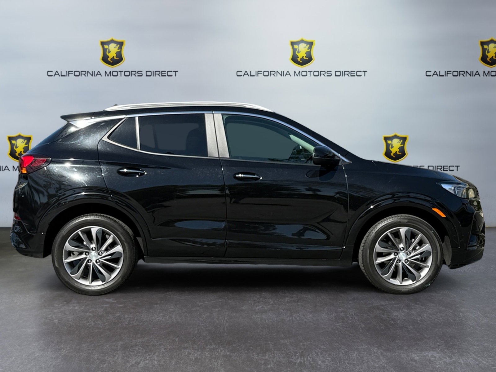 Used 2023 Buick Encore GX Select w/ Sport Touring Package image 6