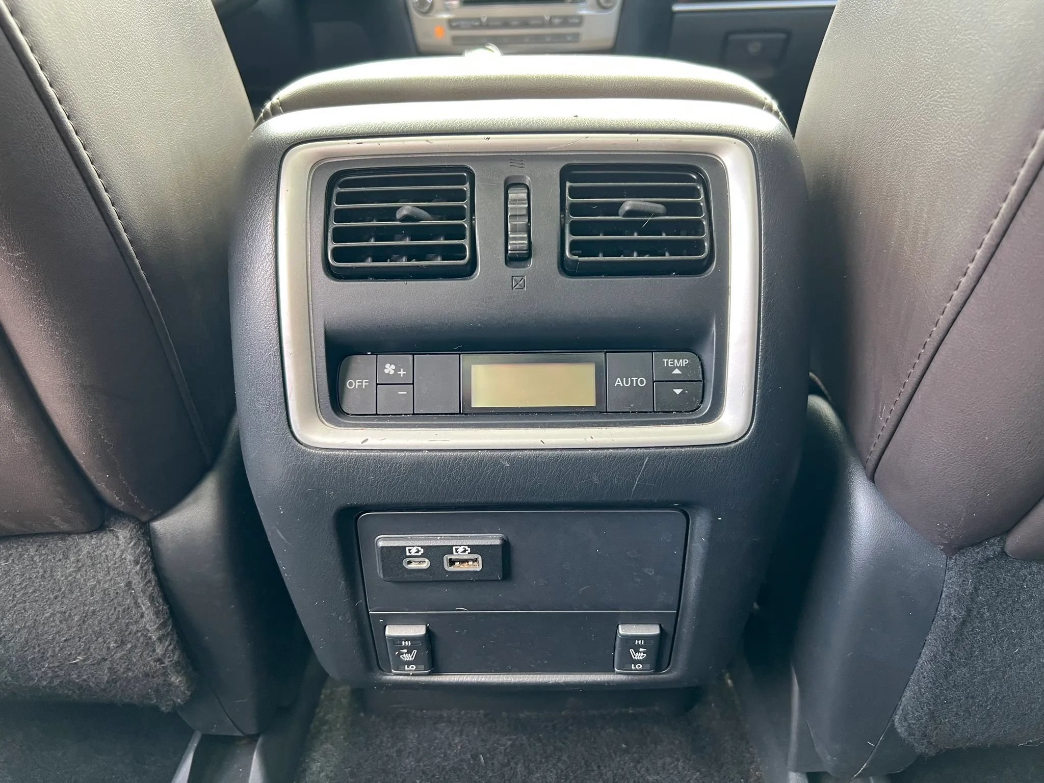 Used 2019 INFINITI QX60 Luxe w/ Sensory Package AWD/4WD image 30