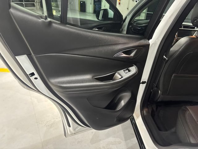 Used 2023 Buick Encore GX Select AWD/4WD image 19