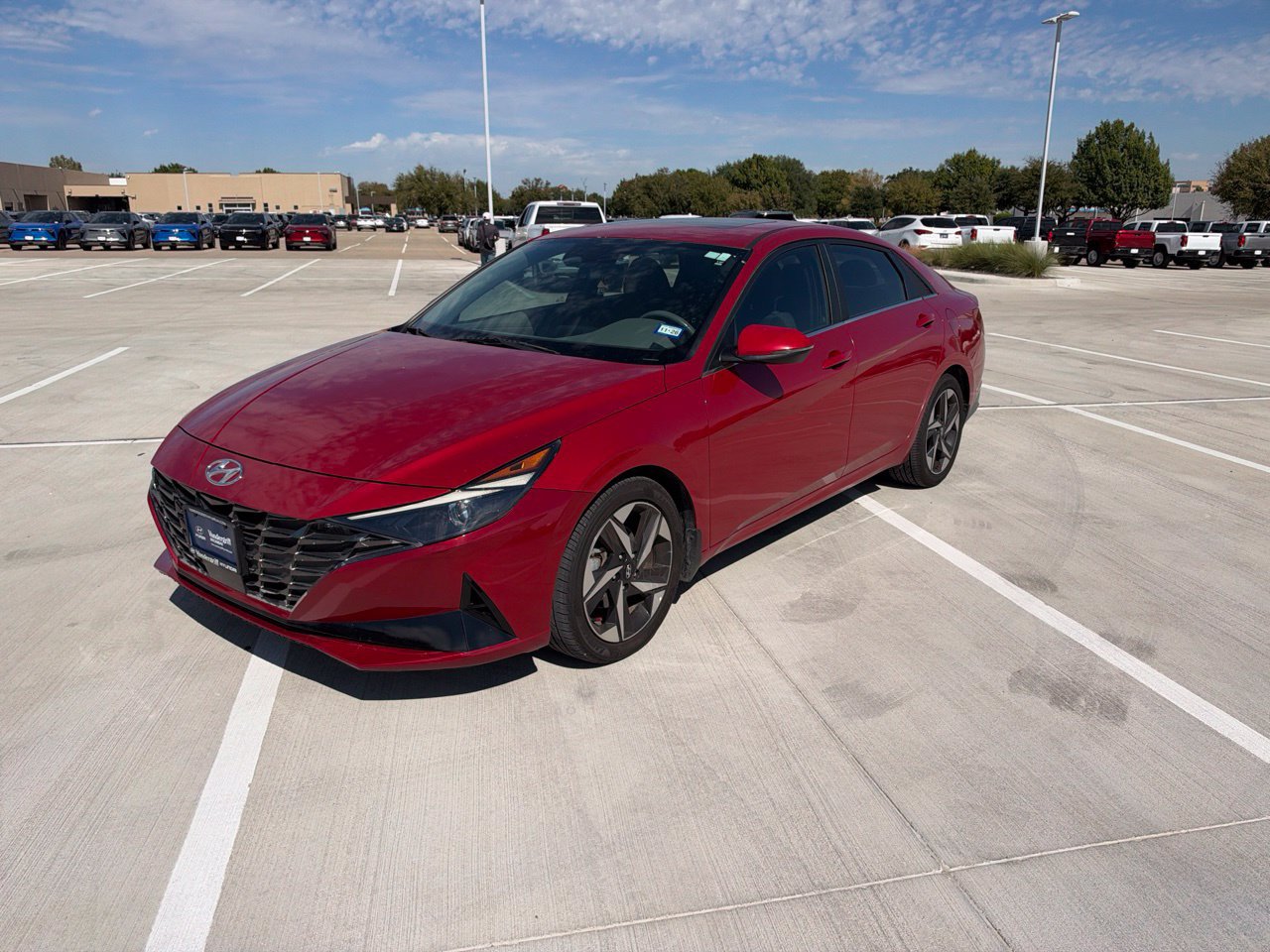 Used 2022 Hyundai Elantra SEL w/ Convenience + Premium Package FWD image 1