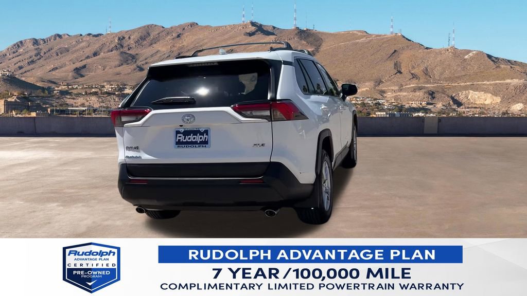 Used 2021 Toyota RAV4 XLE w/ Convenience Package image 6