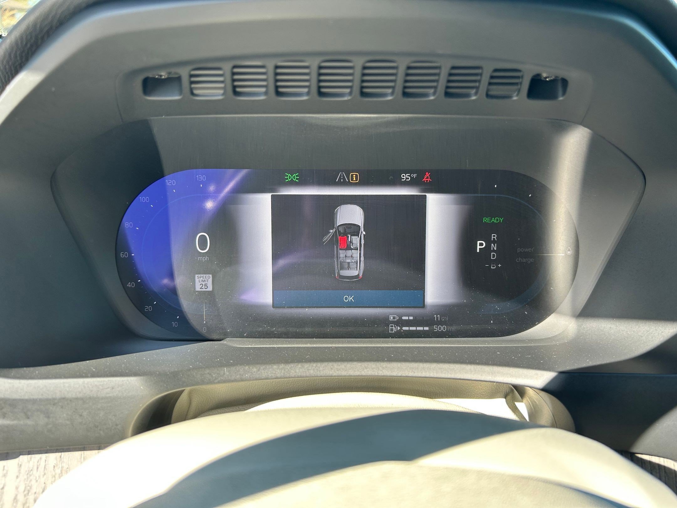 Used 2023 Volvo XC90 T8 Plus image 15