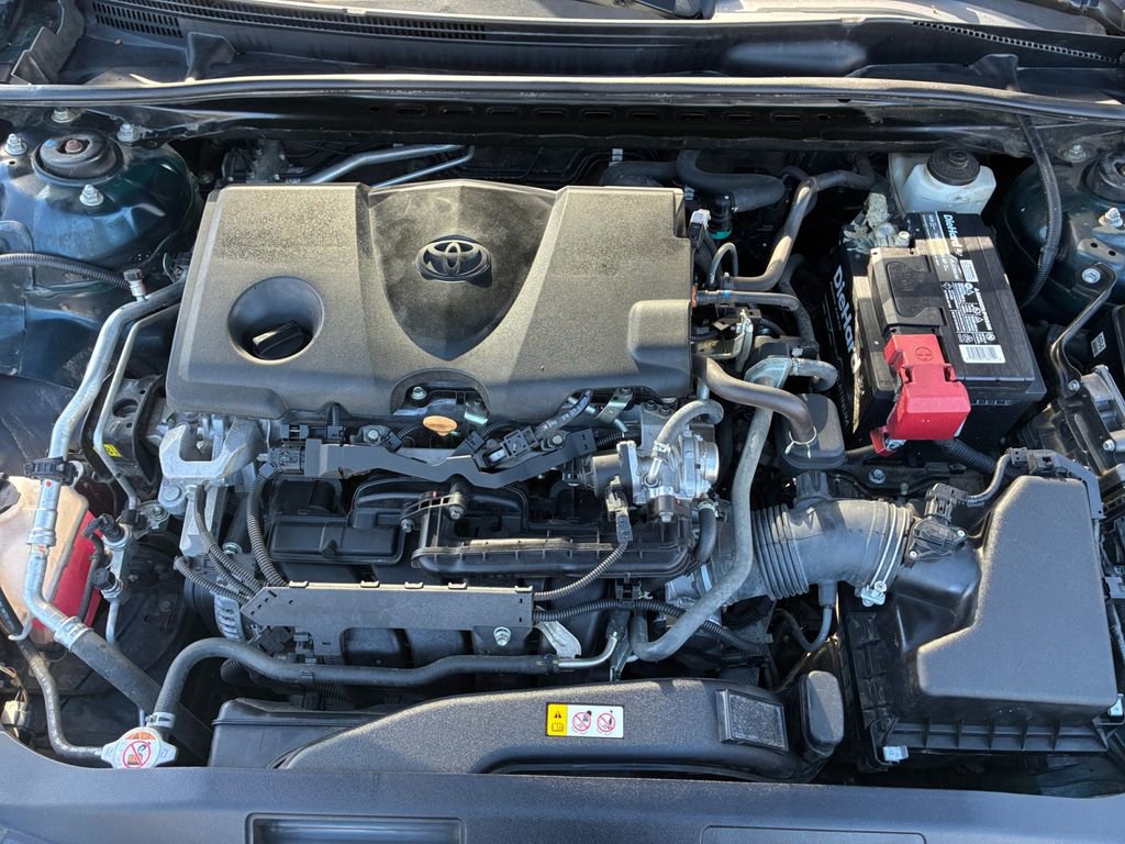 Used 2021 Toyota Camry SE w/ Convenience Package image 19