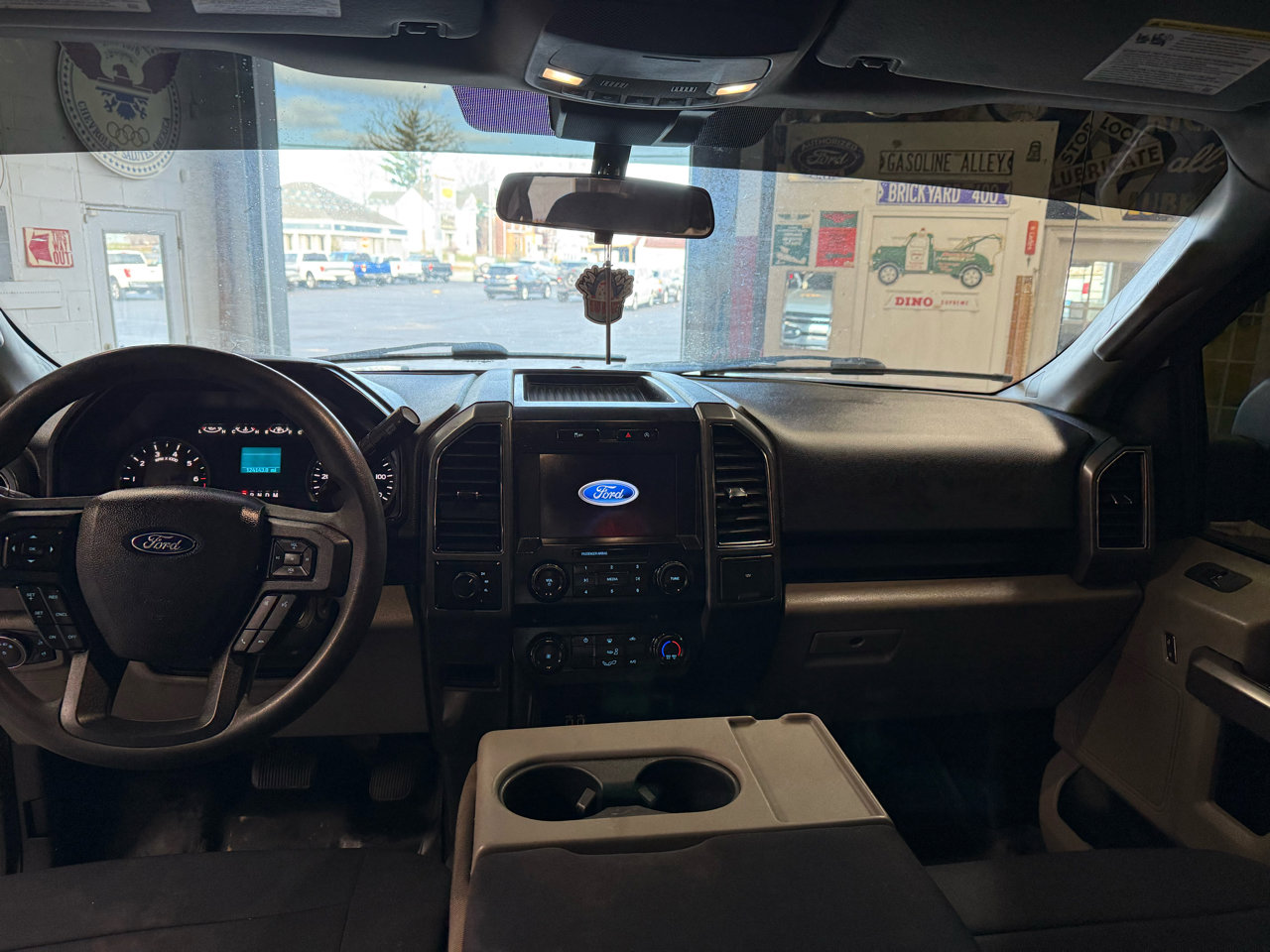 Used 2019 Ford F150 XLT image 14