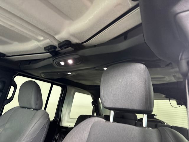 Used 2024 Jeep Wrangler Unlimited w/ Convenience Group image 12