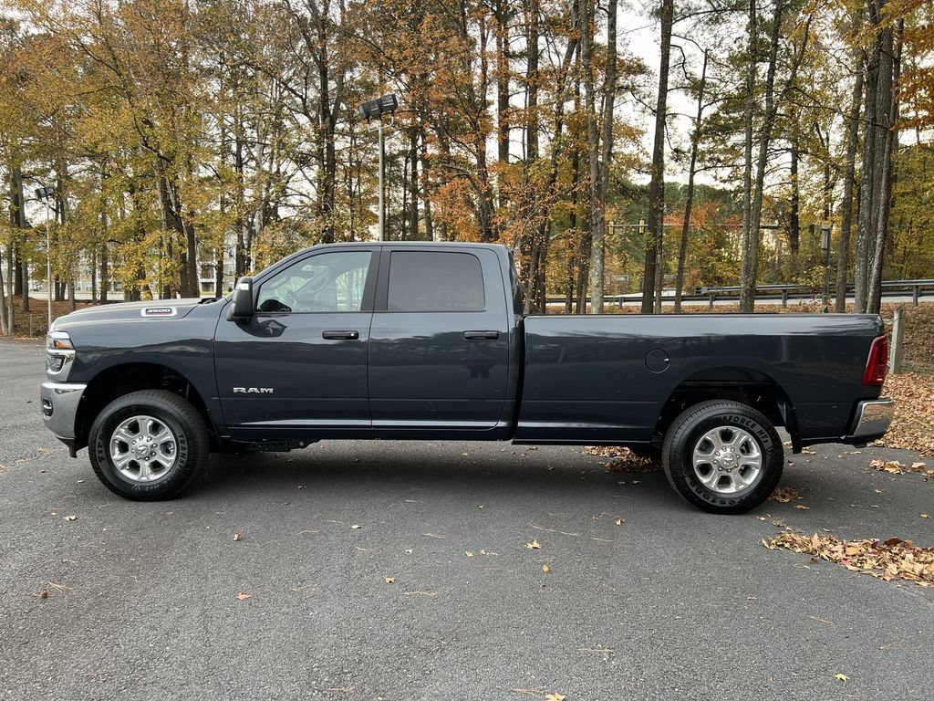 New 2026 RAM 3500 Big Horn AWD/4WD image 6