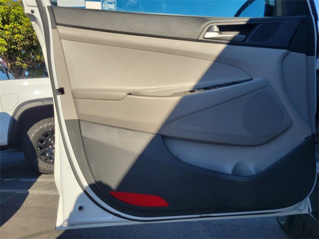 Used 2018 Hyundai Tucson SEL w/ Cargo Package image 18