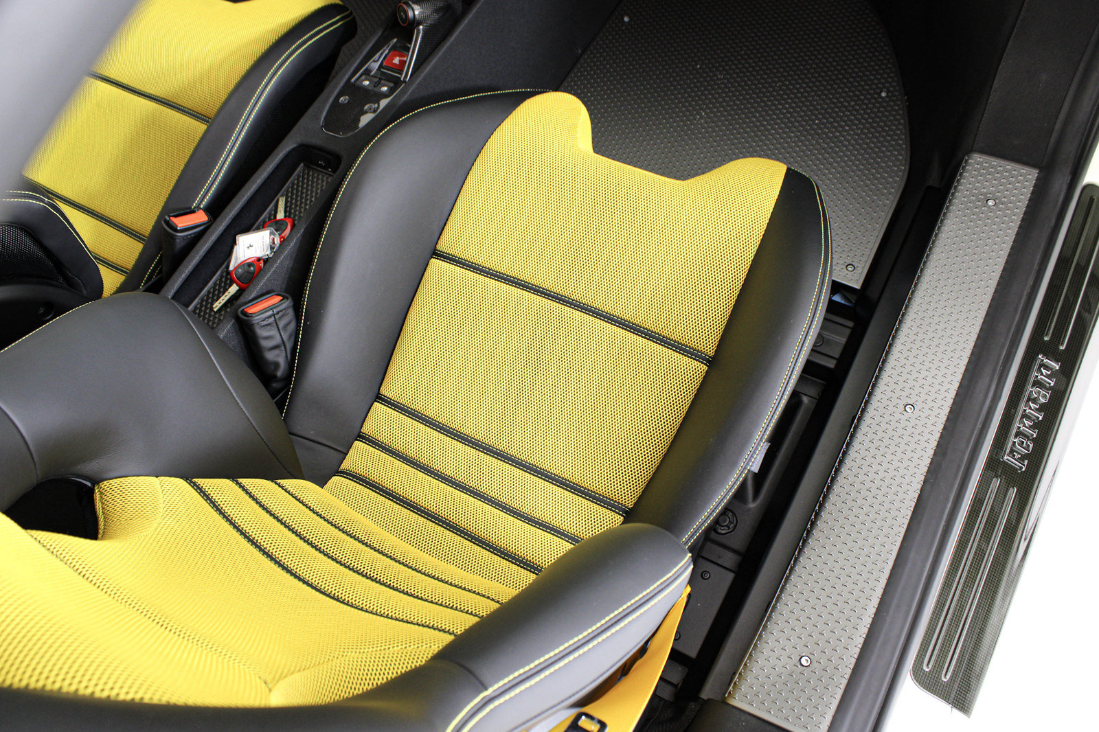 Used 2015 Ferrari 458 Speciale Coupe RWD image 26