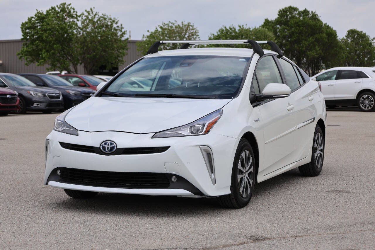 Used 2019 Toyota Prius LE AWD/4WD image 6