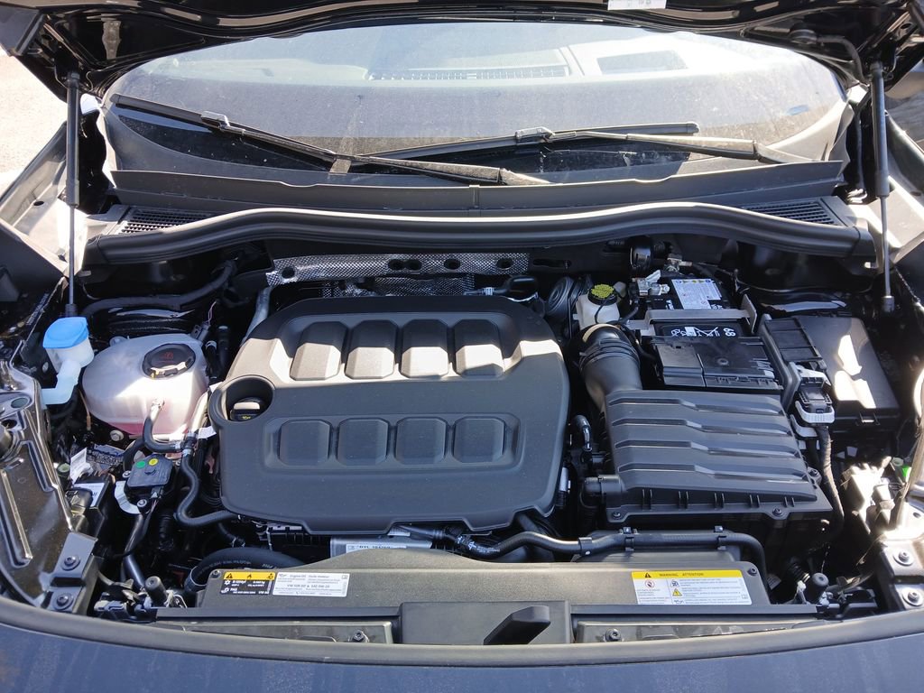 New 2026 Volkswagen Tiguan SE R-Line image 21